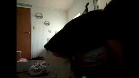 Snapshot of hollyquinniscute chatting on 13, 12, 2025 Brat online show from 13, 12, 2025