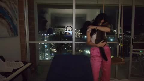 hollyshit_ online show from 20, 11, 2025