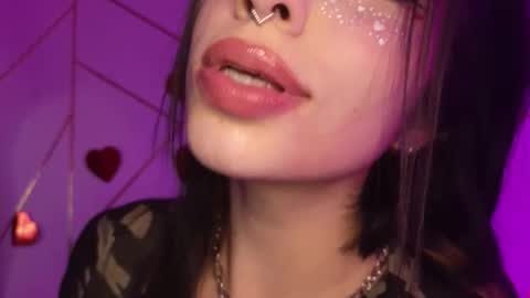 Snapshot of hollyxx_ chatting on 11, 3, 2026 holly online show from 11, 3, 2026