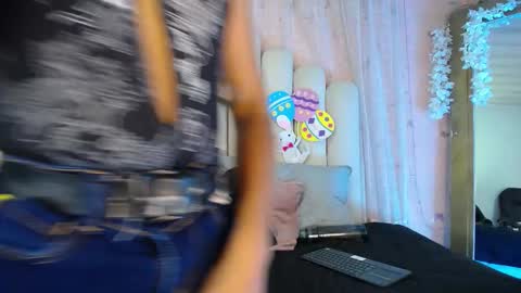 Snapshot of hollyyqueen_ chatting on 21, 3, 2026 Hollyy online show from 21, 3, 2026