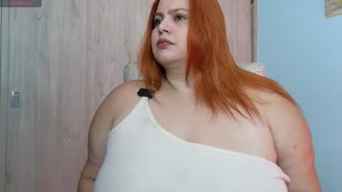 Snapshot of holybeauty_ chatting on 24, 6, 2026 Jam online show from 24, 6, 2026