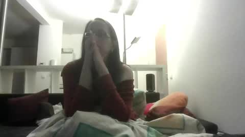 Snapshot of holyhotwife86 chatting on 24, 4, 2026 HolyHotwife online show from 24, 4, 2026