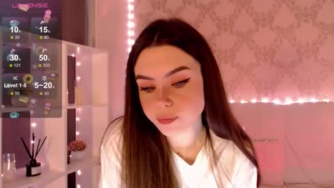 Mia online show from 21, 9, 2025