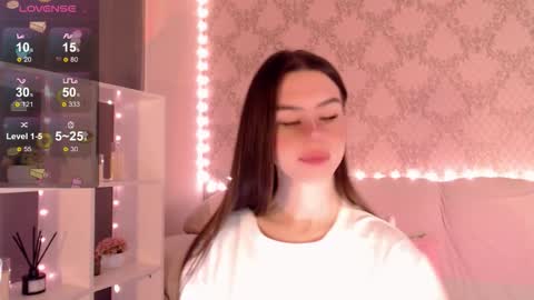 Mia online show from 18, 10, 2025