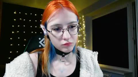 Snapshot of honelin chatting on 27, 12, 2024 Honelints boyblonde hair AsterMIntfemboybrown hair online show from 27, 12, 2024