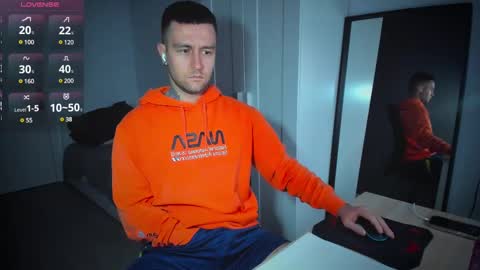 Snapshot of honestandrew chatting on 1, 3, 2025 Andrew online show from 1, 3, 2025