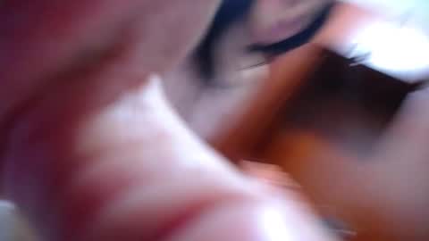 Snapshot of honey_alice18 chatting on 27, 11, 2025 honey_alice18 online show from 27, 11, 2025