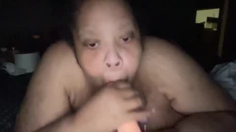Snapshot of honey_bunz92 chatting on 18, 1, 2026 Darktigerstripesddd online show from 18, 1, 2026