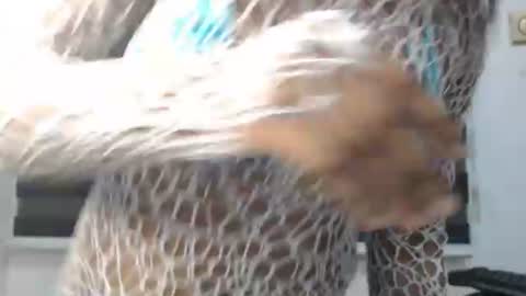 Snapshot of honey_dollxx chatting on 12, 6, 2026 Flora online show from 12, 6, 2026