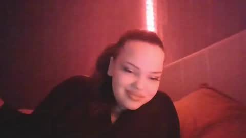 Snapshot of honey_miracle chatting on 19, 6, 2026 honey_miracle online show from 19, 6, 2026