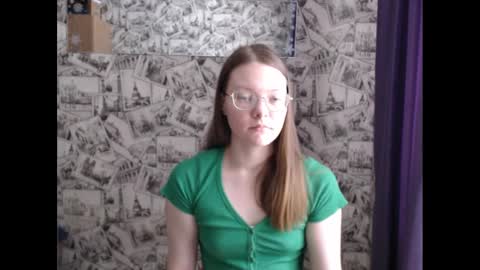 Lina online show from 4, 2, 2025