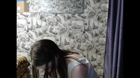 Lina online show from 25, 2, 2025