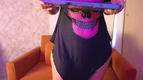 Honey-Sweett online show from 27, 11, 2025