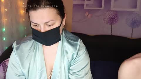 Snapshot of honey_sweet_couple chatting on 27, 3, 2026 Alexa and Oscar online show from 27, 3, 2026