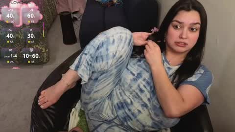 Snapshot of honey_tia chatting on 13, 4, 2026 Tia online show from 13, 4, 2026