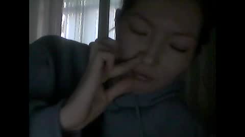 Snapshot of honey_yuzu chatting on 6, 11, 2025 honey_yuzu online show from 6, 11, 2025