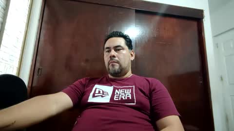 Honey y Edu online show from 6, 10, 2025