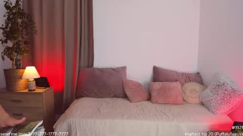 Snapshot of honeycarrol chatting on 4, 10, 2025 HoneyCarrol online show from 4, 10, 2025