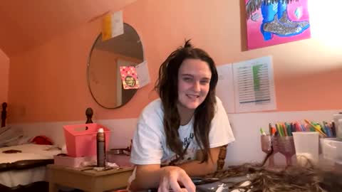 HoneyDrippinBunny online show from 8, 11, 2025