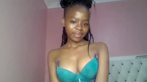 lilian online show from 8, 12, 2024