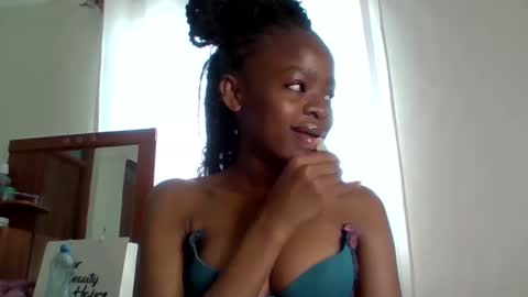 lilian online show from 11, 12, 2024