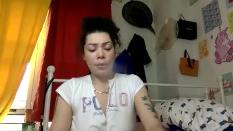 Snapshot of honeyruby chatting on 26, 11, 2025 Ruby Sparks online show from 26, 11, 2025