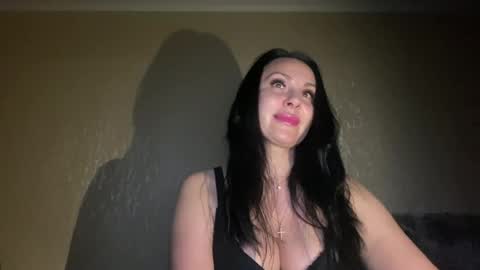 Snapshot of honeyvibe26 chatting on 5, 6, 2026 honeyvibe26 online show from 5, 6, 2026