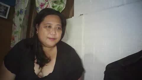 Snapshot of honeyvonz chatting on 17, 1, 2026 Merry online show from 17, 1, 2026