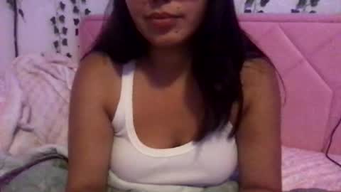 Snapshot of honeyy_89 chatting on 20, 4, 2026 honeyyy89 online show from 20, 4, 2026