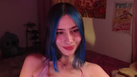 Snapshot of honeyypeaach chatting on 13, 12, 2024    online show from 13, 12, 2024