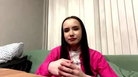 Snapshot of hongheinbach chatting on 30, 4, 2026 Tiffany online show from 30, 4, 2026