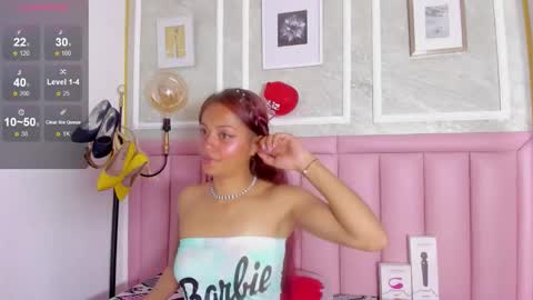 holly online show from 17, 2, 2026