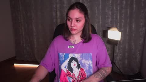 Snapshot of hoot_owl_cb chatting on 30, 3, 2026 Karina online show from 30, 3, 2026