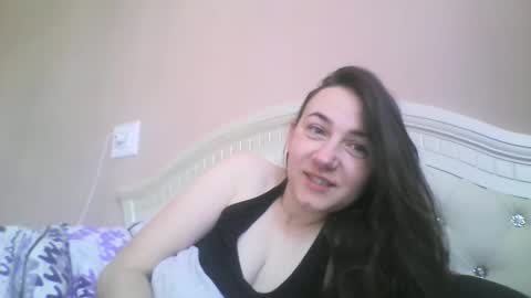 Snapshot of hootloove69 chatting on 26, 4, 2026 hootloove69 online show from 26, 4, 2026