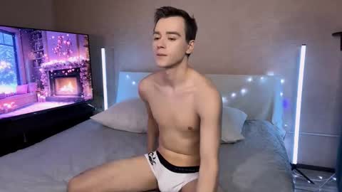 Snapshot of horgald chatting on 16, 12, 2025 MarkAndSonya online show from 16, 12, 2025