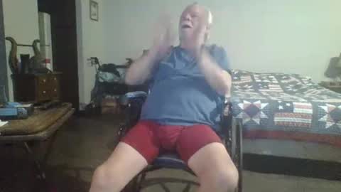 Snapshot of hormonemonster27 chatting on 31, 1, 2025 Hormone Monster online show from 31, 1, 2025