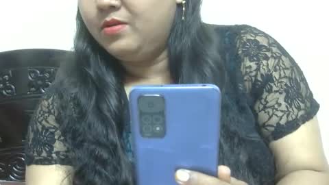 Snapshot of horneydesibabe chatting on 15, 12, 2024 horneydesibabe online show from 15, 12, 2024