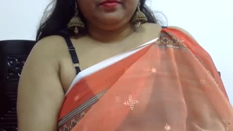 Snapshot of horneydesibabe chatting on 20, 12, 2024 horneydesibabe online show from 20, 12, 2024