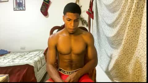 Snapshot of horneyguy2399 chatting on 18, 3, 2026 sugarbaby online show from 18, 3, 2026