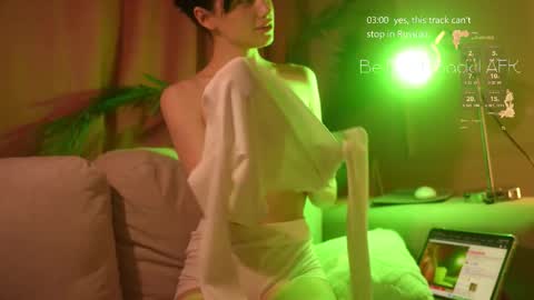 Snapshot of horneyjozy chatting on 10, 4, 2026 Horney Jozy online show from 10, 4, 2026