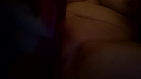 Snapshot of horneymomnextdoor chatting on 2, 3, 2026 horneymomnextdoor online show from 2, 3, 2026