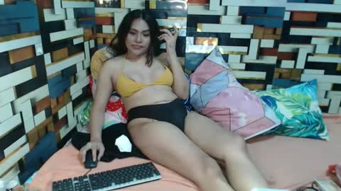 horniestleah online show from 6, 3, 2026