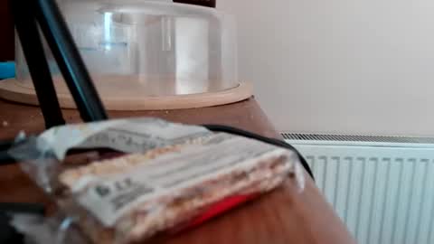 Snapshot of horny800 chatting on 24, 4, 2026 horny800 online show from 24, 4, 2026