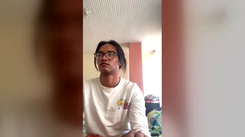 Snapshot of horny_brii chatting on 23, 4, 2026 horny_brii online show from 23, 4, 2026