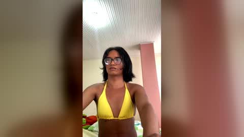 Snapshot of horny_brii chatting on 27, 4, 2026 horny_brii online show from 27, 4, 2026