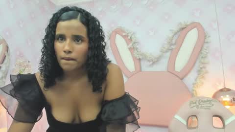 Snapshot of horny_curlss chatting on 28, 5, 2026 Horny Curls online show from 28, 5, 2026