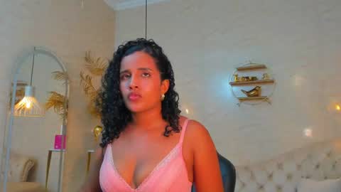 Snapshot of horny_curlss chatting on 29, 6, 2026 Horny Curls online show from 29, 6, 2026