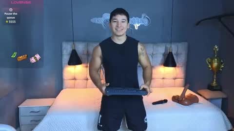 horny_nick18 online show from 10, 10, 2025