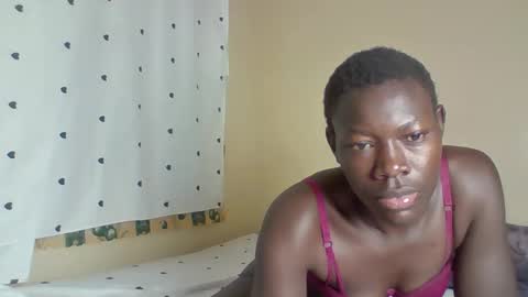 Snapshot of horny_sexxxy_girl chatting on 14, 1, 2026 Milly online show from 14, 1, 2026