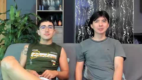 Snapshot of horny_twinks_guys chatting on 15, 2, 2026 Alex and Camilo online show from 15, 2, 2026